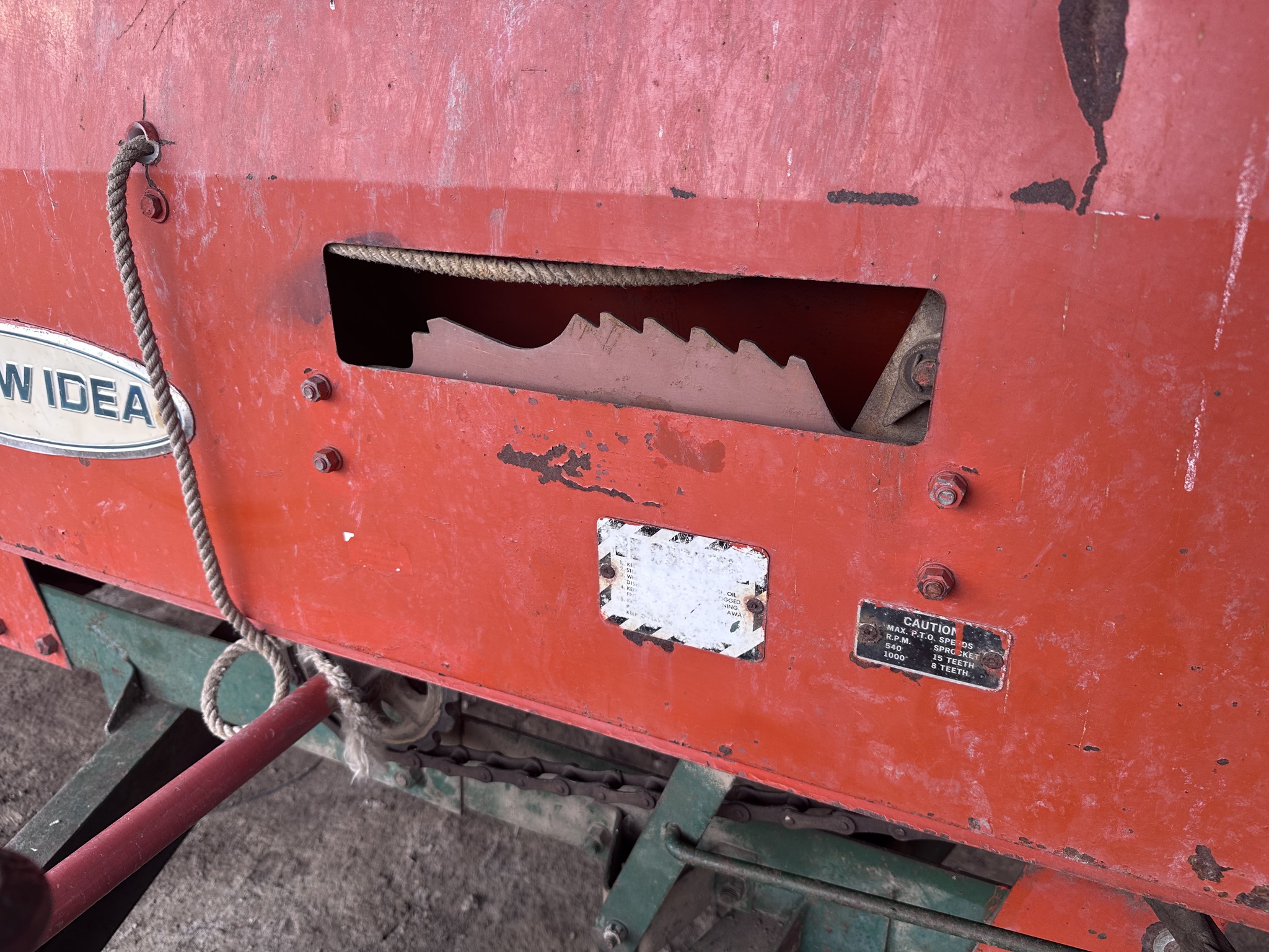 New Idea 217 Image 5