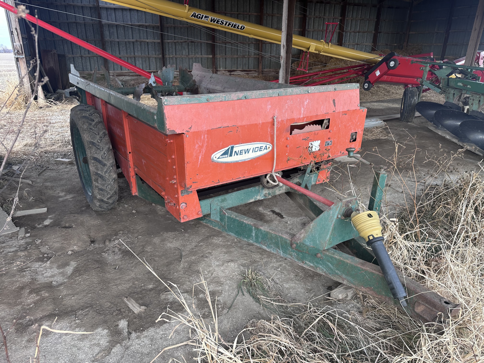 New Idea 217 Image 3