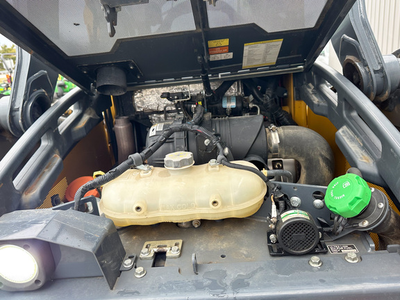 2021 John-Deere 324G