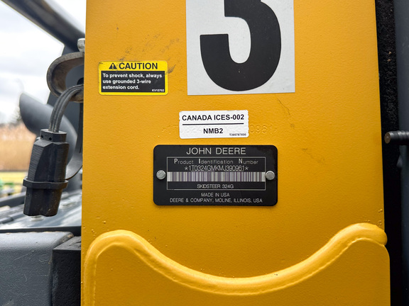 2021 John-Deere 324G