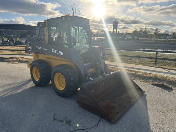 2021 John-Deere 324G