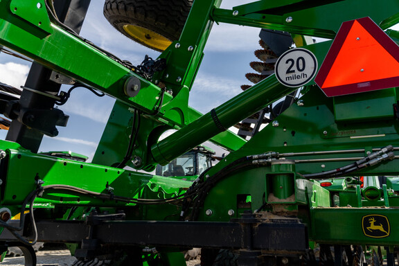 Used 2024 John Deere 2660VT Vertical Tillage at Koenig Equipment in Greensburg, IN - Photo20