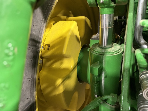 Photo of 2020 John Deere 8345R