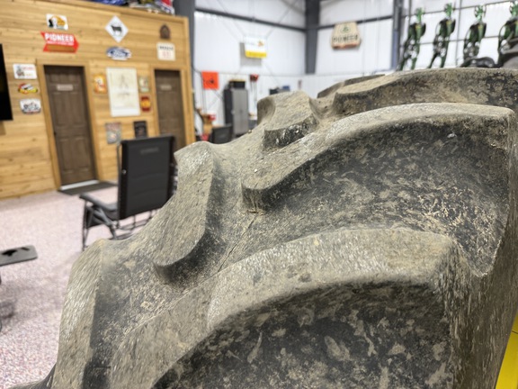 Photo of 2020 John Deere 8345R