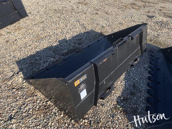 Photo of 2023 John Deere 72IN