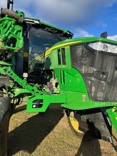 2025 John Deere 410R Image 2