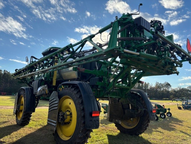 2025 John Deere 410R Image 6