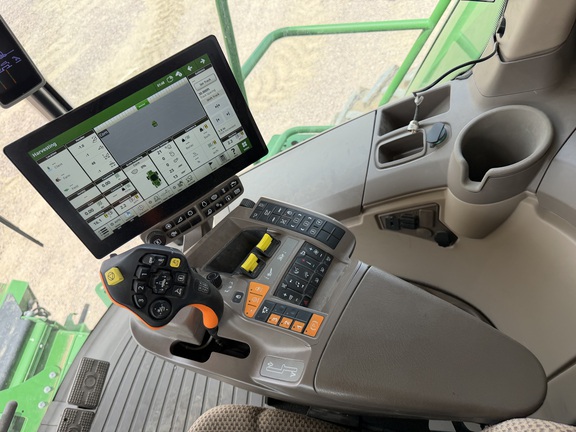 2024 John Deere S770 - Photo41