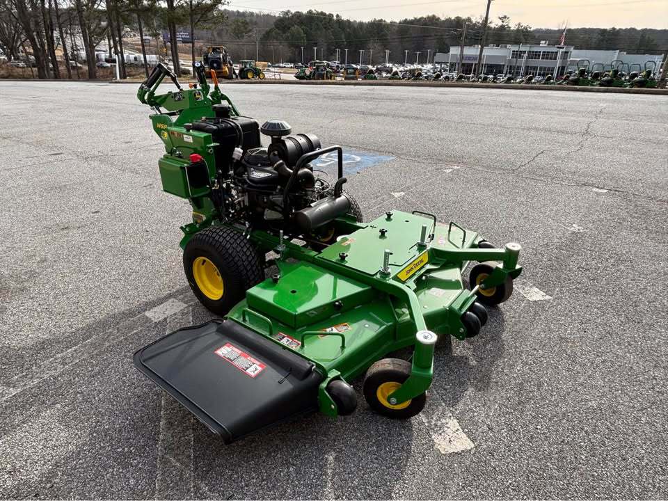 2026 John Deere W61R Commercial Walk-Behind Mower Image 7
