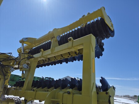 Used 2016 Degelman PTL26 Vertical Tillage at Horizon Ag & Turf in St. Paul, AB - Photo11