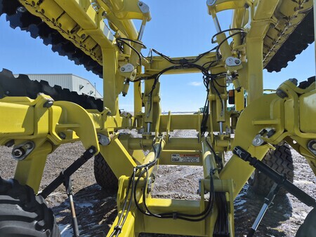 Used 2016 Degelman PTL26 Vertical Tillage at Horizon Ag & Turf in St. Paul, AB - Photo12