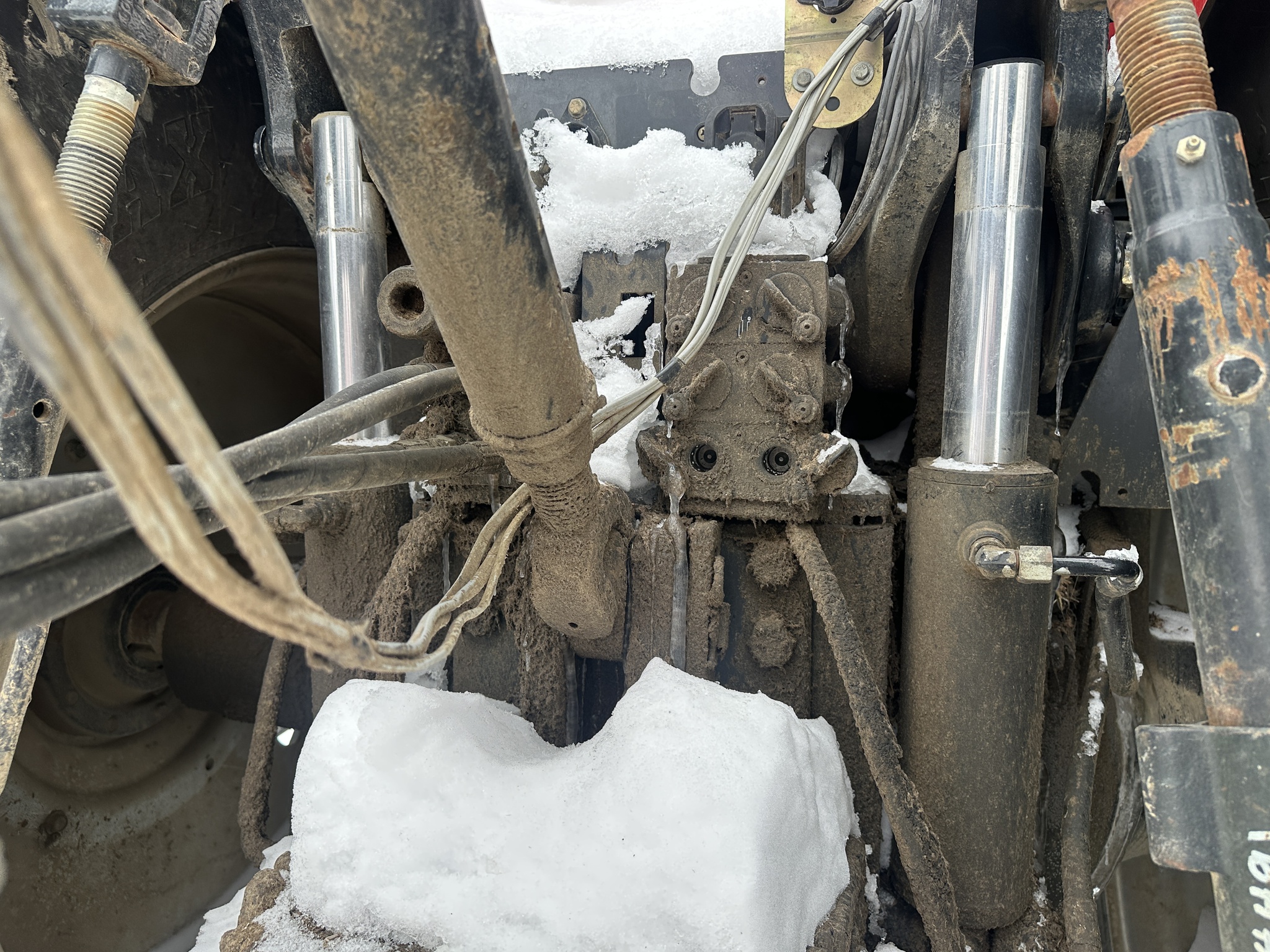 2008 Case IH Magnum 305 Image 10