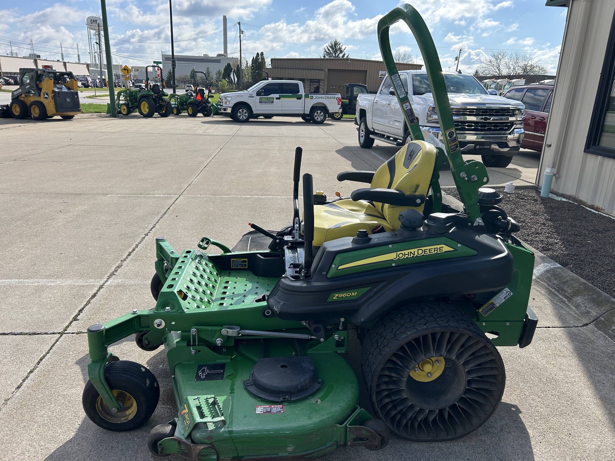 2018 John Deere Z960M Image 2