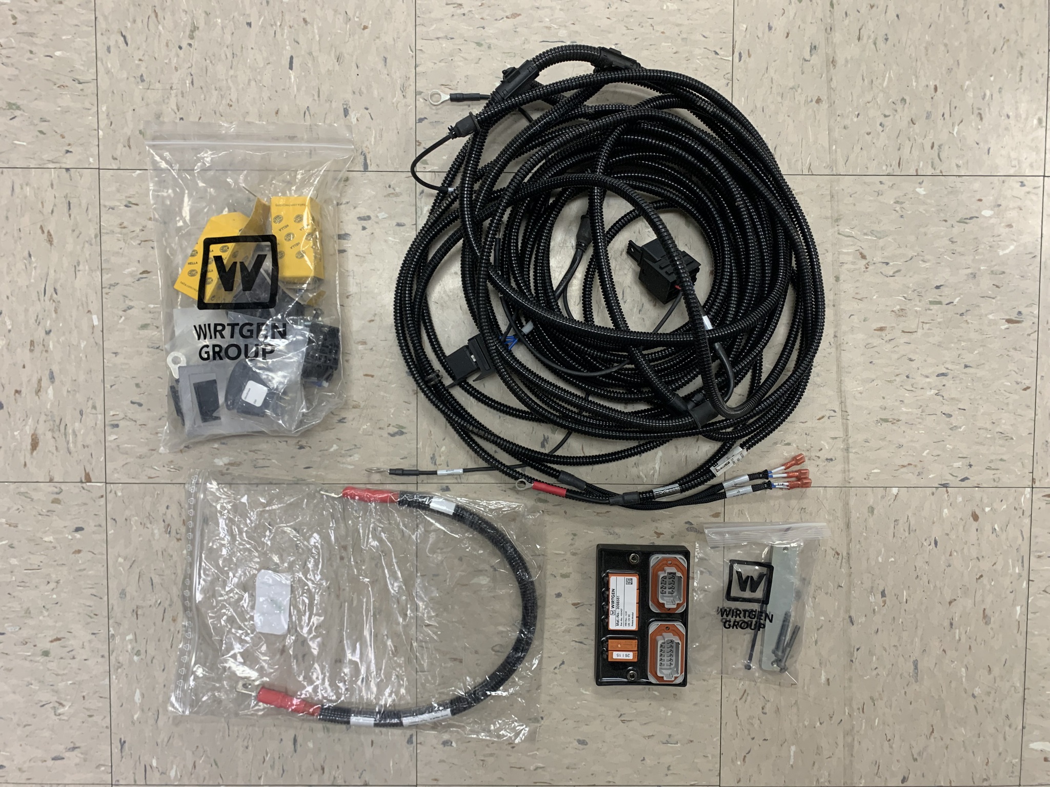 2025 John Deere BYT13285