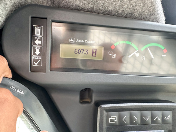 2023 John-Deere 325G