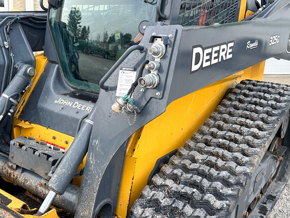 2023 John-Deere 325G