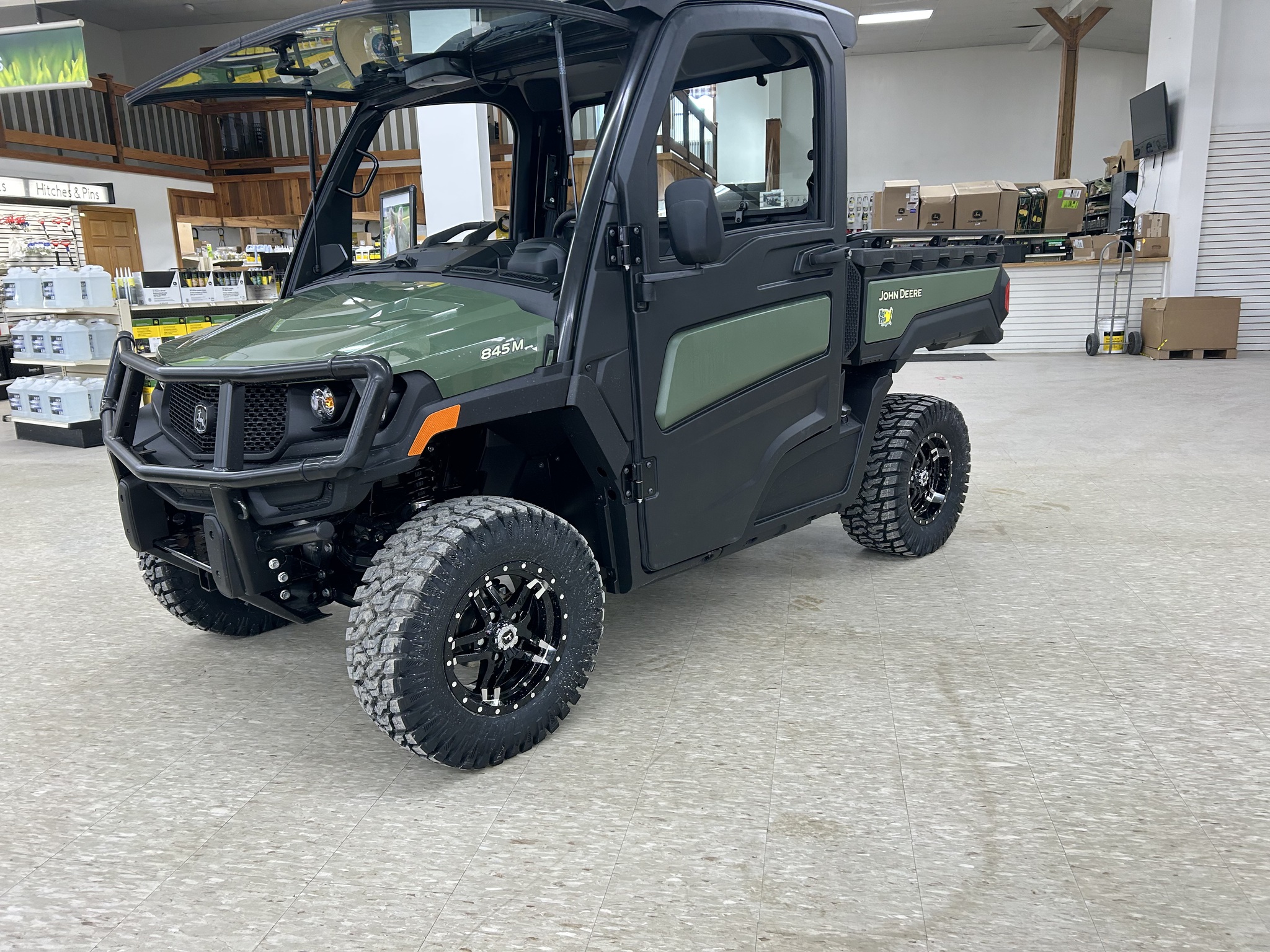2026 John Deere XUV 845M HVAC Cab Image 1