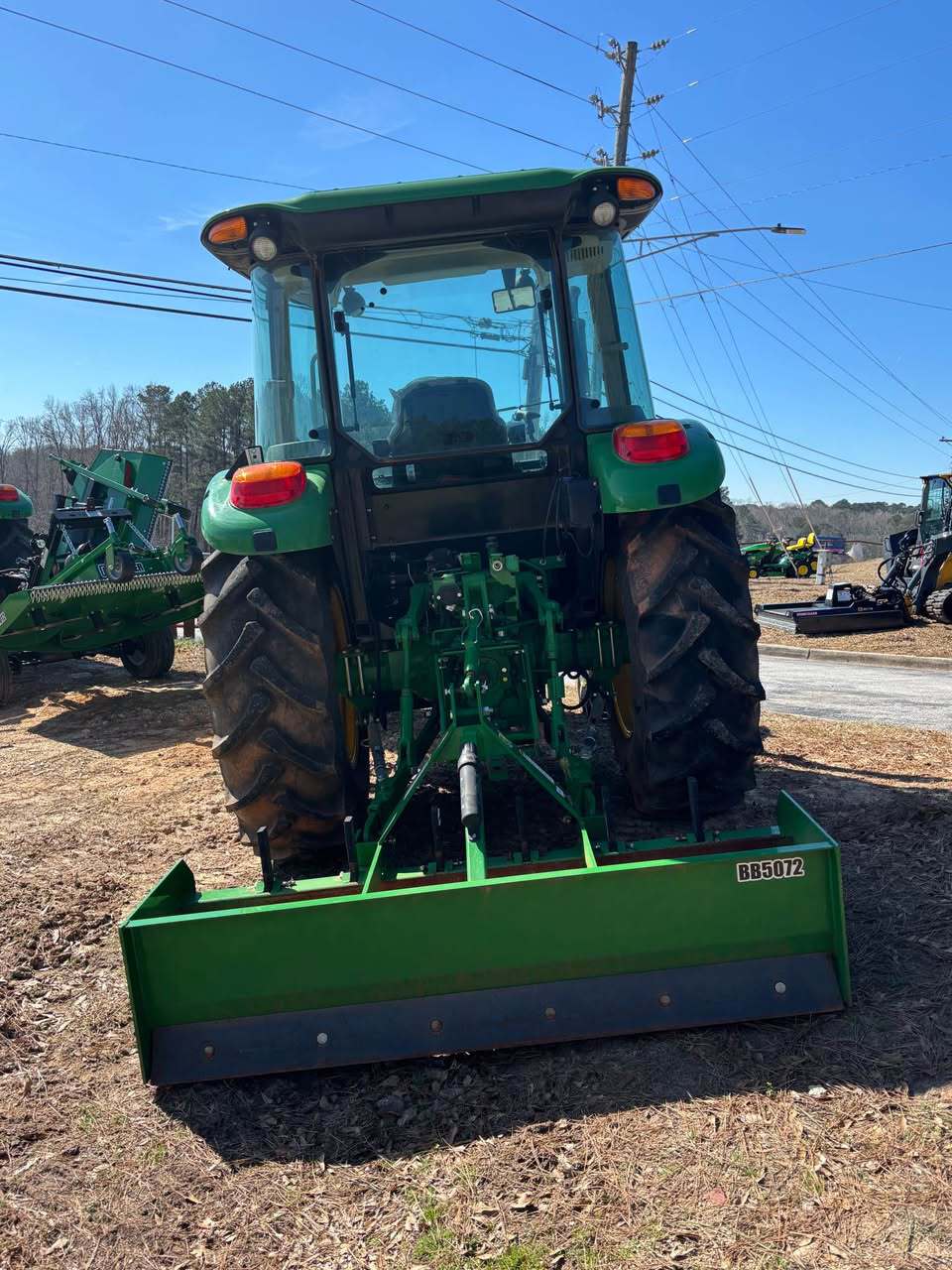 John Deere 5060E Image 6