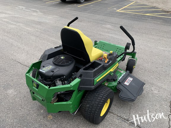 Photo of 2025 John Deere Z325E