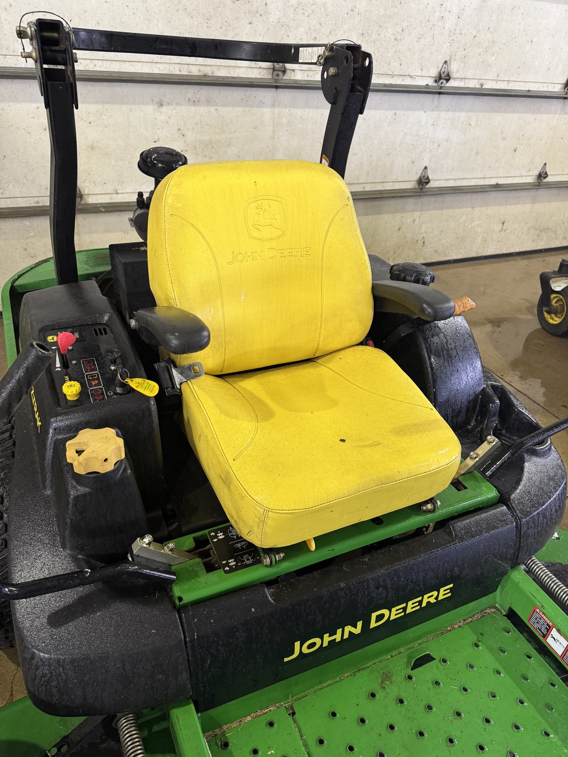2007 John Deere 777 Image 5