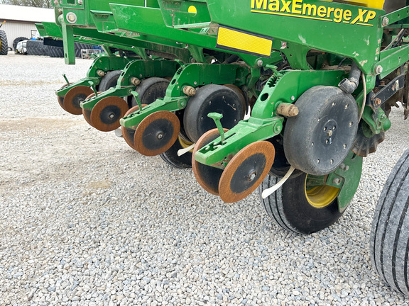 2011 John-Deere 1770NT