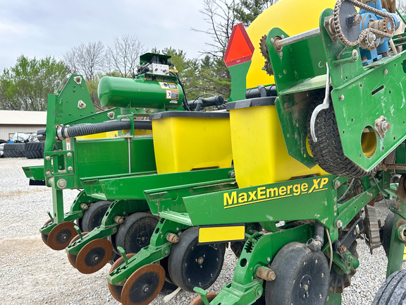 2011 John-Deere 1770NT