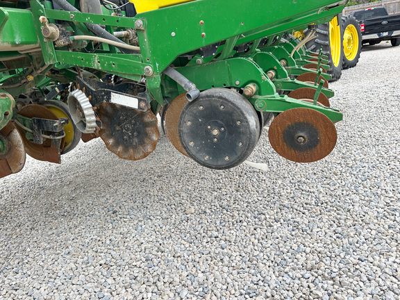 2011 John-Deere 1770NT