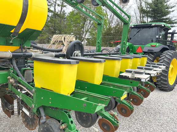 2011 John-Deere 1770NT