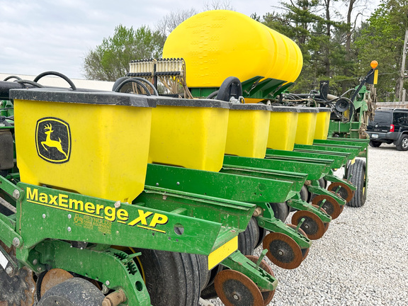 2011 John-Deere 1770NT