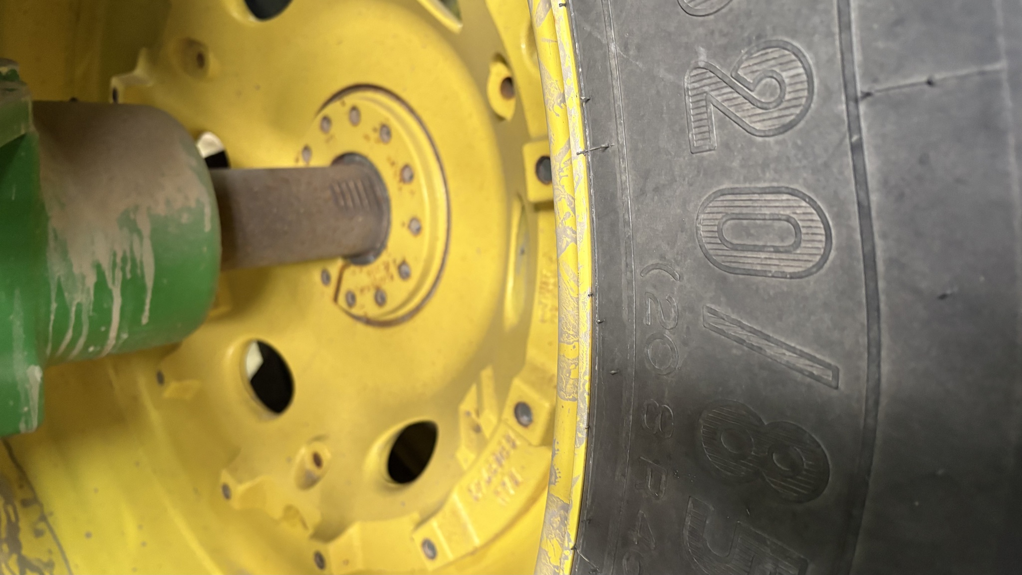 2014 John Deere 9360R Image 10