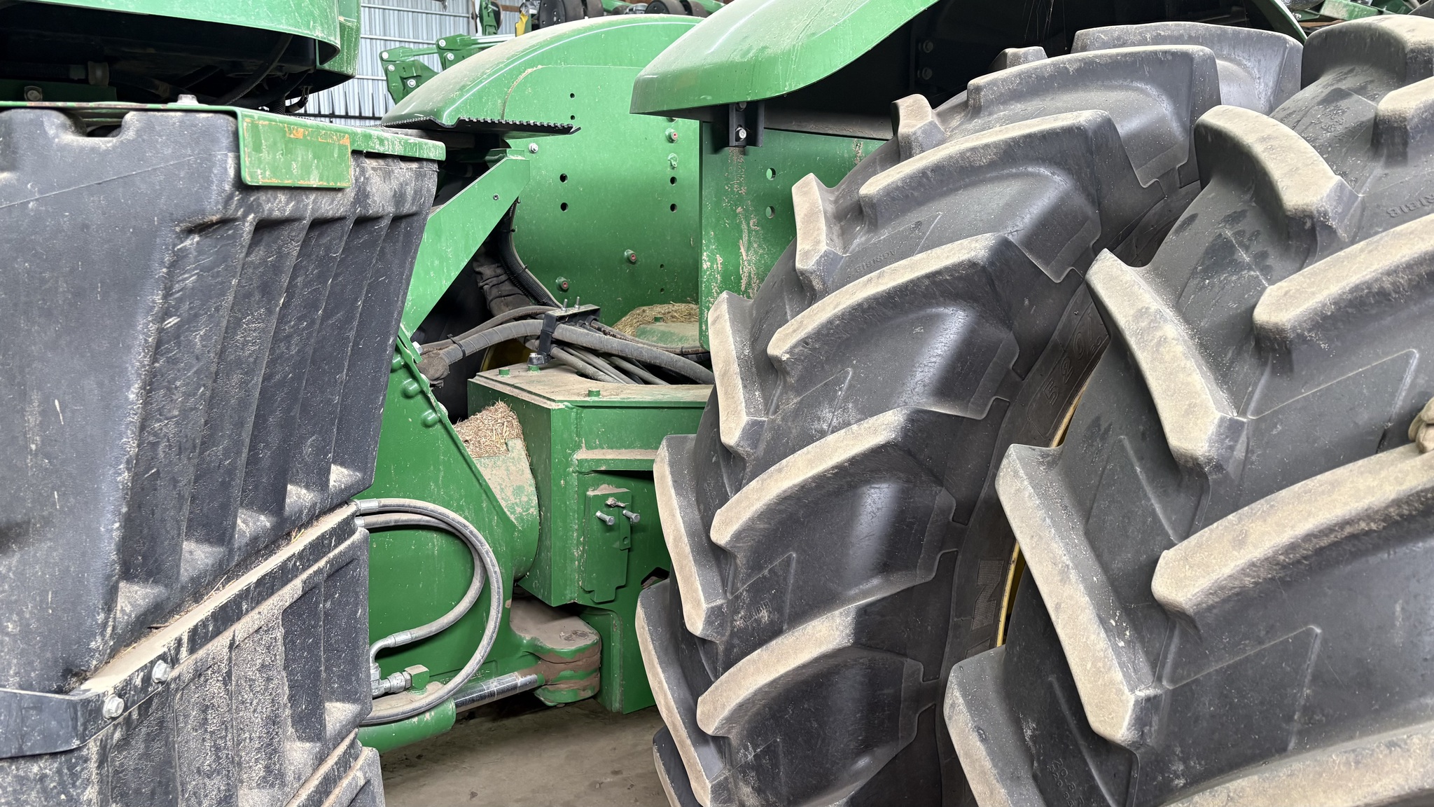 2014 John Deere 9360R Image 4