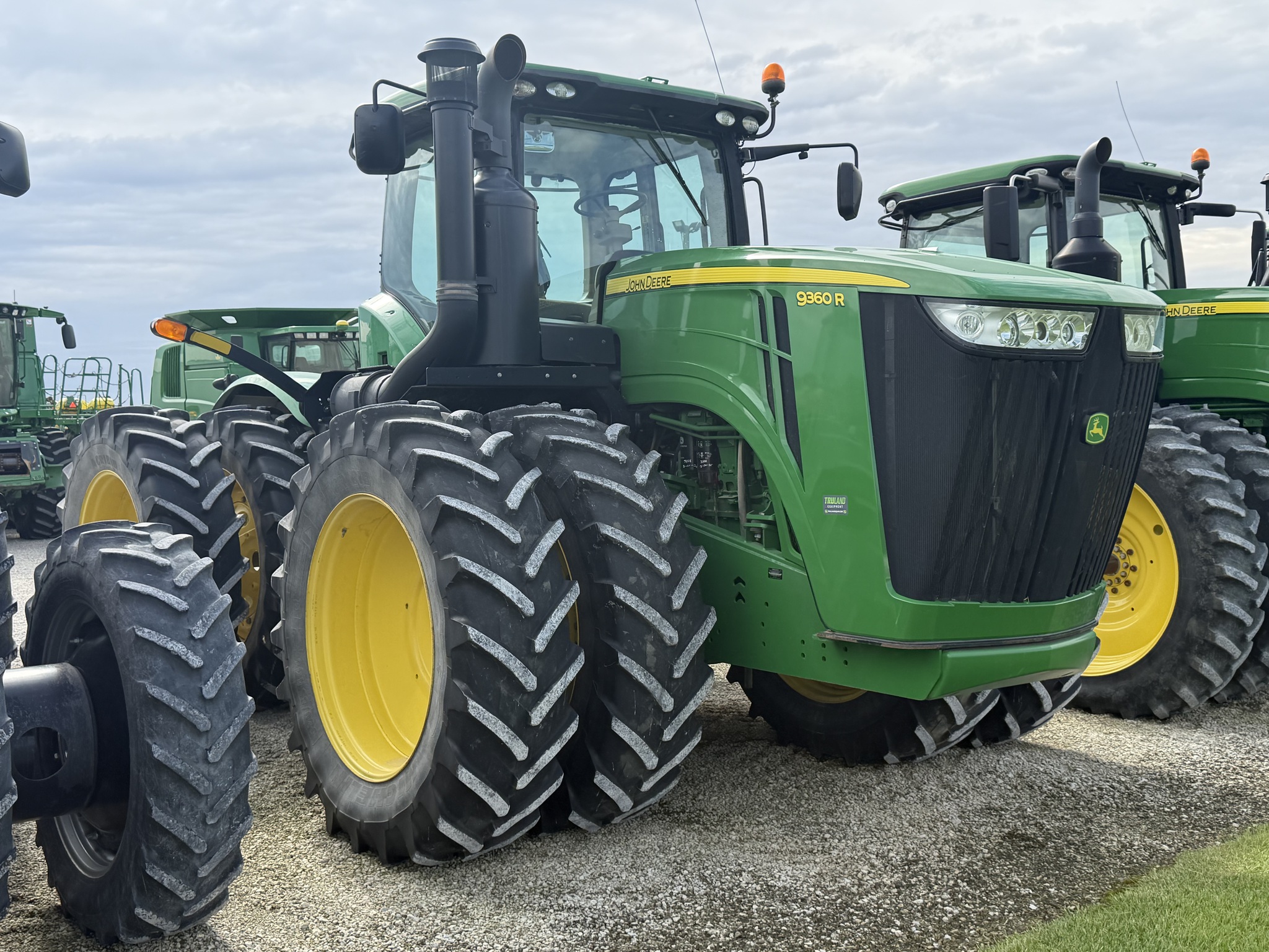 2014 John Deere 9360R Image 2