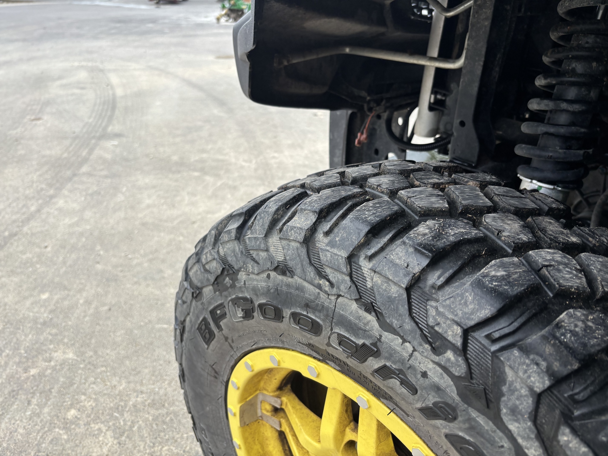 Used 2023 John Deere XUV 835R ATVs & Gators at Koenig Equipment in Knightstown, IN - PhotoXL14