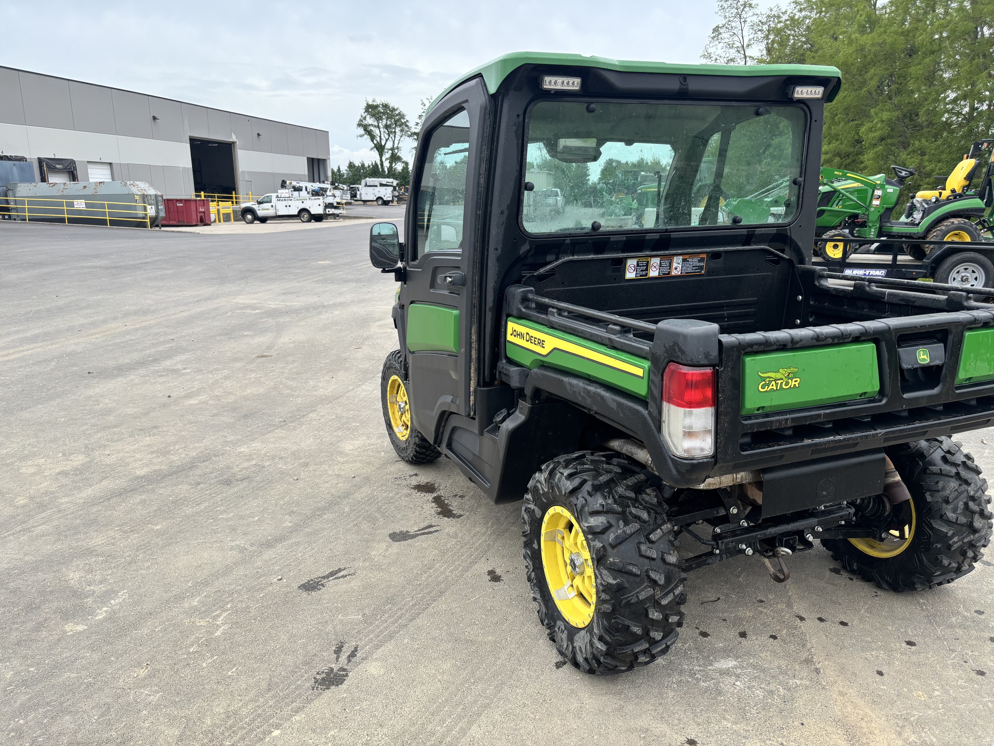 Used 2023 John Deere XUV 835R ATVs & Gators at Koenig Equipment in Knightstown, IN - PhotoXL6