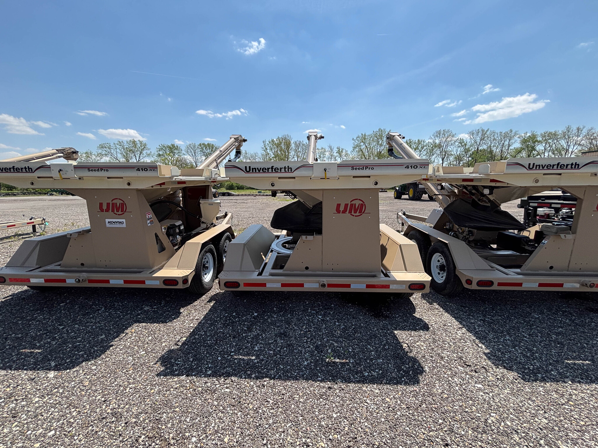 Used 2024 Unverferth 410XL Seed Tenders at Koenig Equipment in Knightstown, IN - PhotoXL2