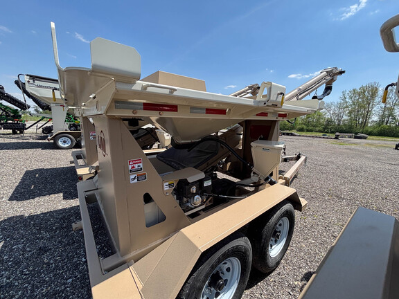 Used 2024 Unverferth 410XL Seed Tenders at Koenig Equipment in Knightstown, IN - Photo3