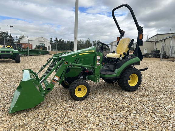 New In-Stock 2026 John Deere 1025R Compact Utility Tractors at Horizon Ag & Turf in Horizon Ag & Turf,  - Photo2