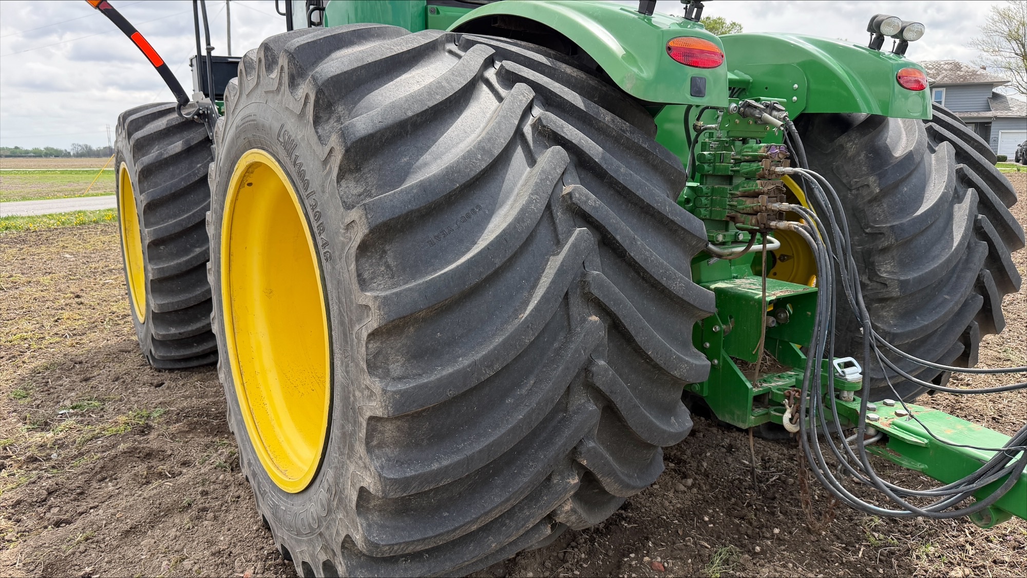 2012 John Deere 9360R Image 18