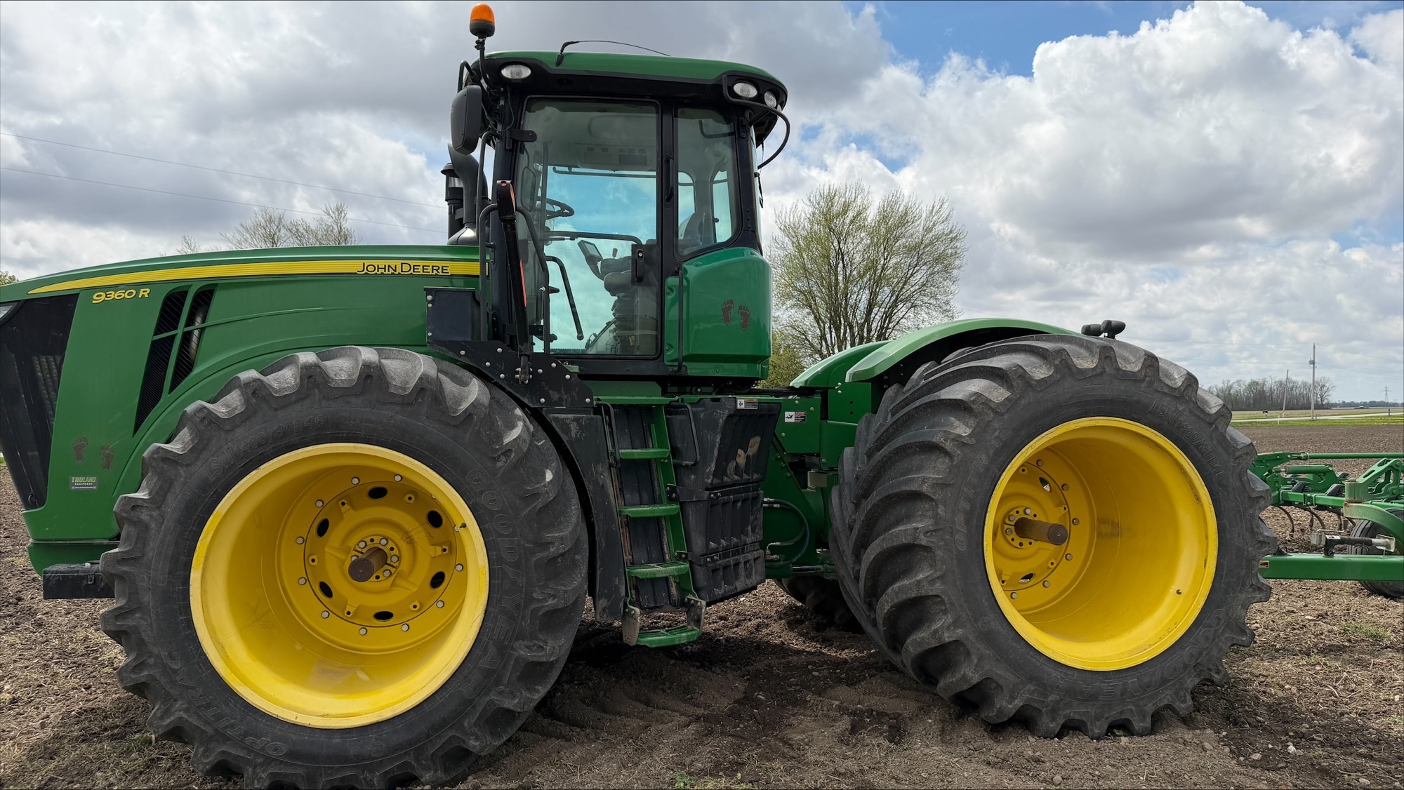 2012 John Deere 9360R Image 10