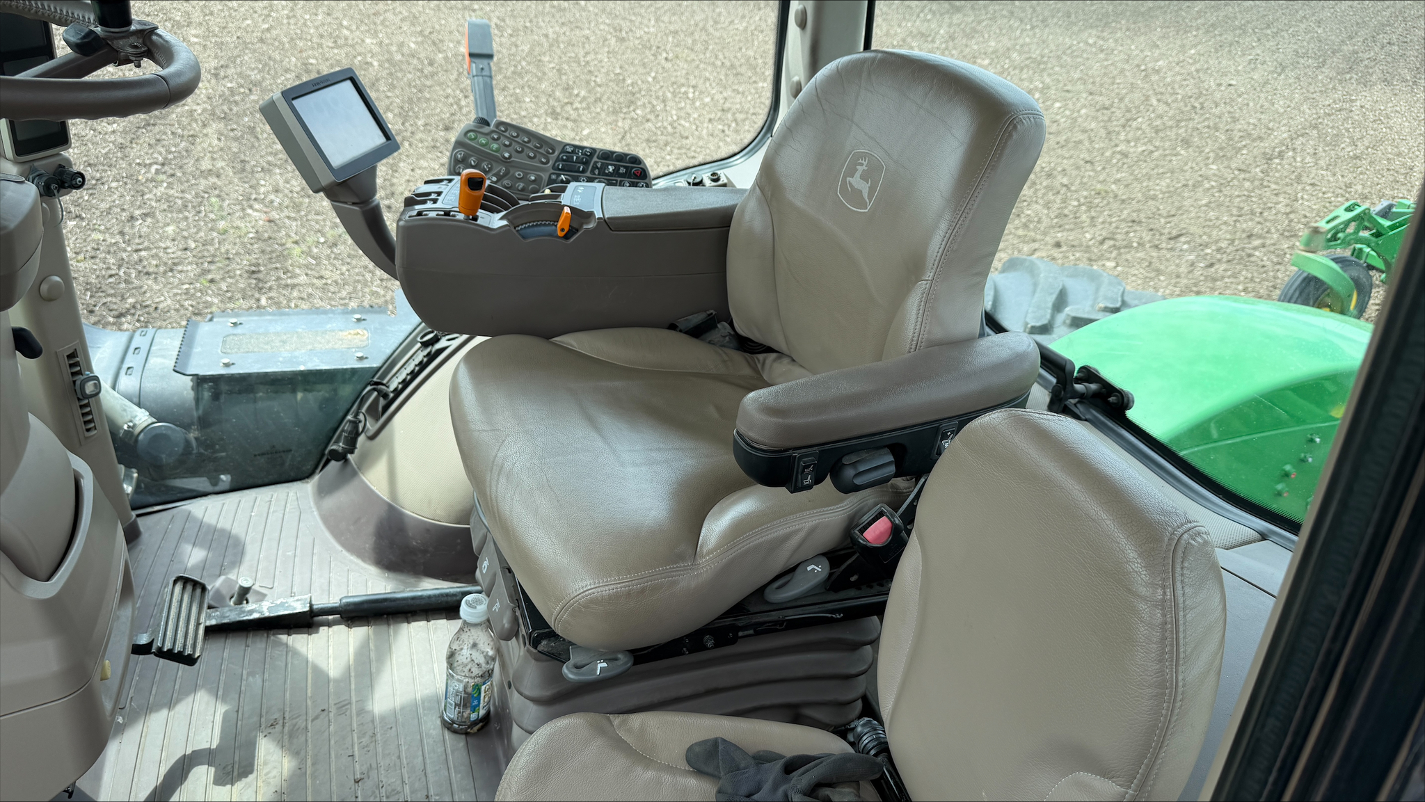 2012 John Deere 9360R Image 12