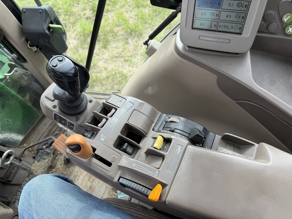 2010 John Deere 6430 Premium - Photo12