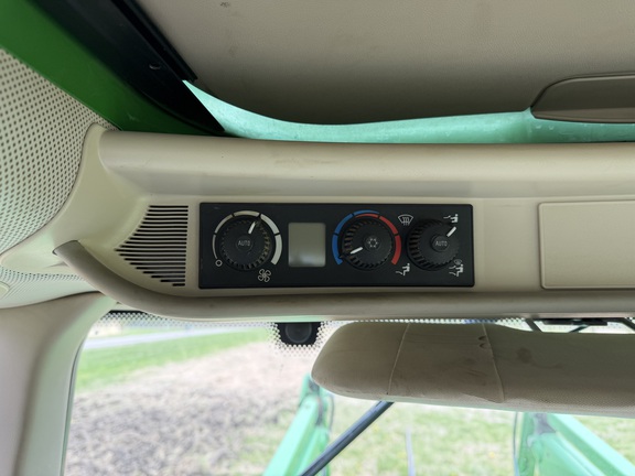 2010 John Deere 6430 Premium - Photo8