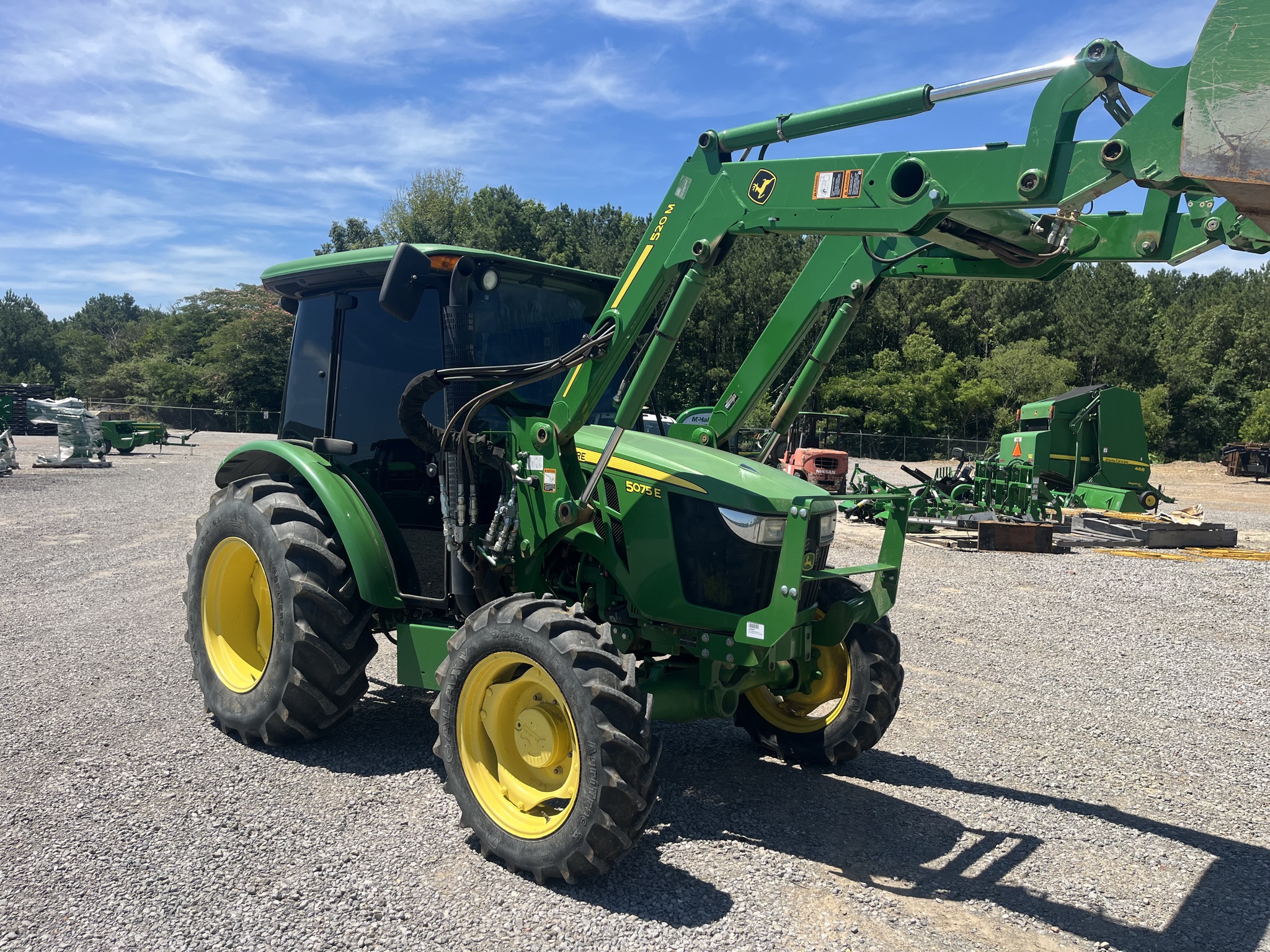 2019 John Deere 5075E