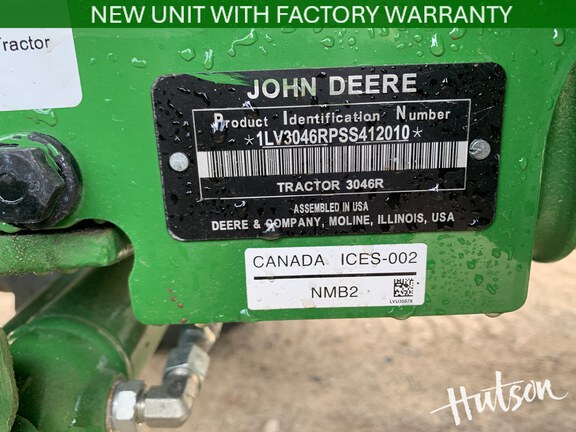 Photo of John Deere 3046R