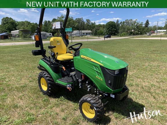 Photo of 2026 John Deere 1025R