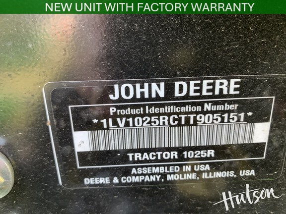 Photo of 2026 John Deere 1025R