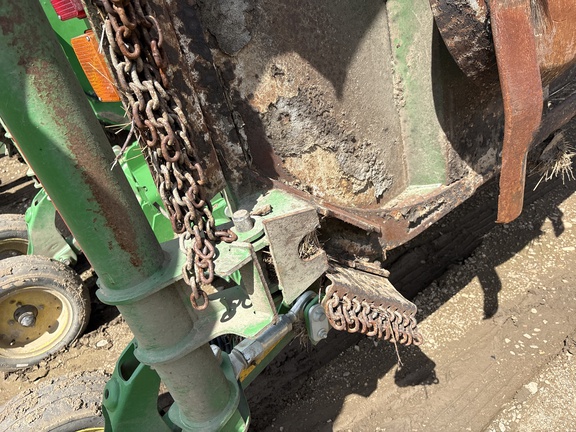 Used 2024 John Deere FC15M Rotary Cutters: Medium Duty at Horizon Ag & Turf in Vermilion, AB - Photo2