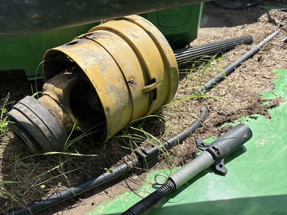 Used 2024 John Deere FC15M Rotary Cutters: Medium Duty at Horizon Ag & Turf in Vermilion, AB - Photo34
