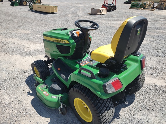 2024 John Deere X730