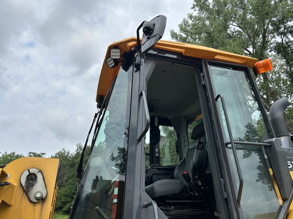 2023 John Deere 624 P